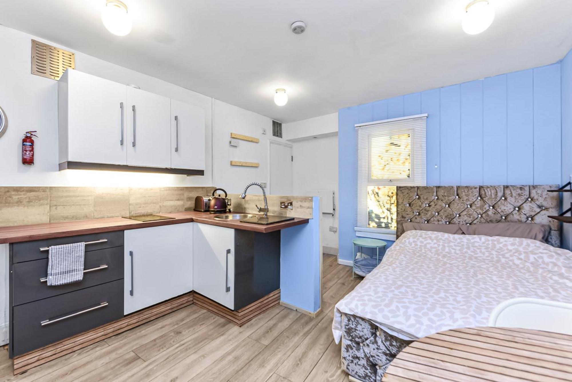 Cosy Studio Flat On A Budget Apartment London Luaran gambar